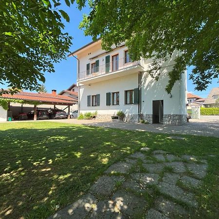 Casa Vacanze Magnolia Borgo Ticino エクステリア 写真