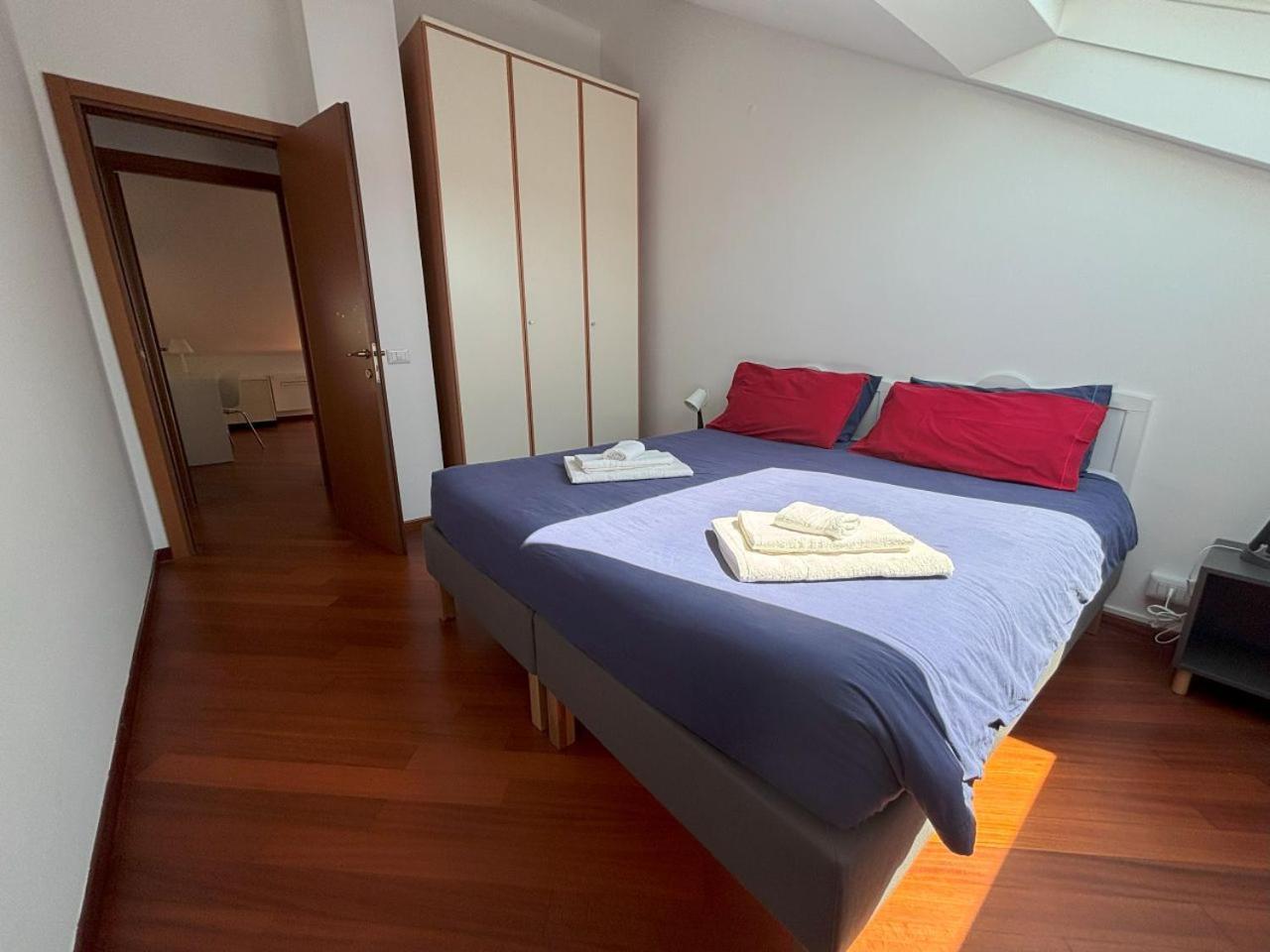 Casa Vacanze Magnolia Borgo Ticino エクステリア 写真